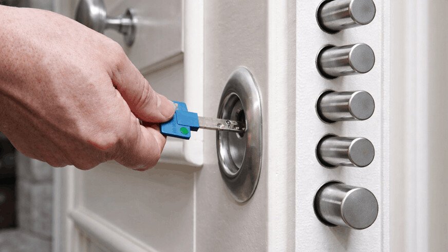 Blindage de porte à Vienne 38200